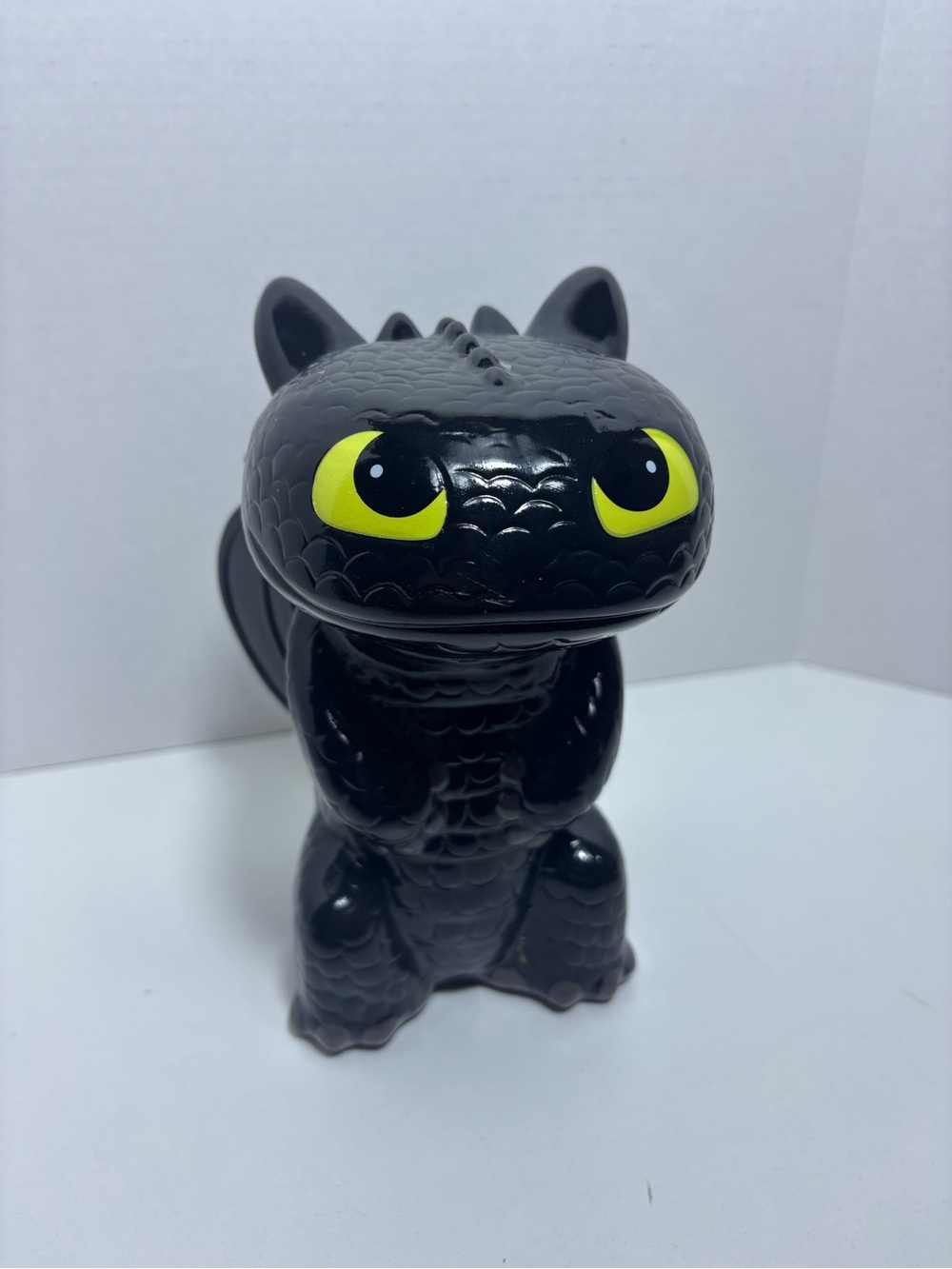 Dreamwork’s How To Train Your Dragon Toothless Coin Bank 8" Nightfury Piggy Bank
